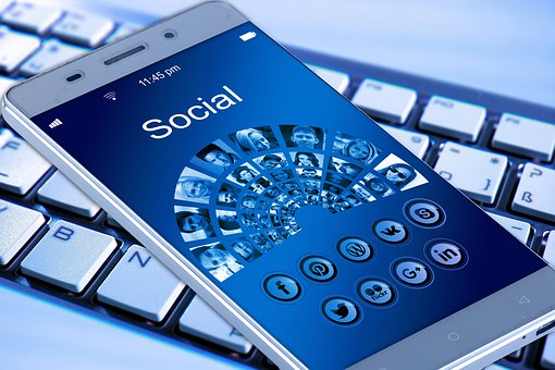 LinkedIn advertising ideas to advance your brand
